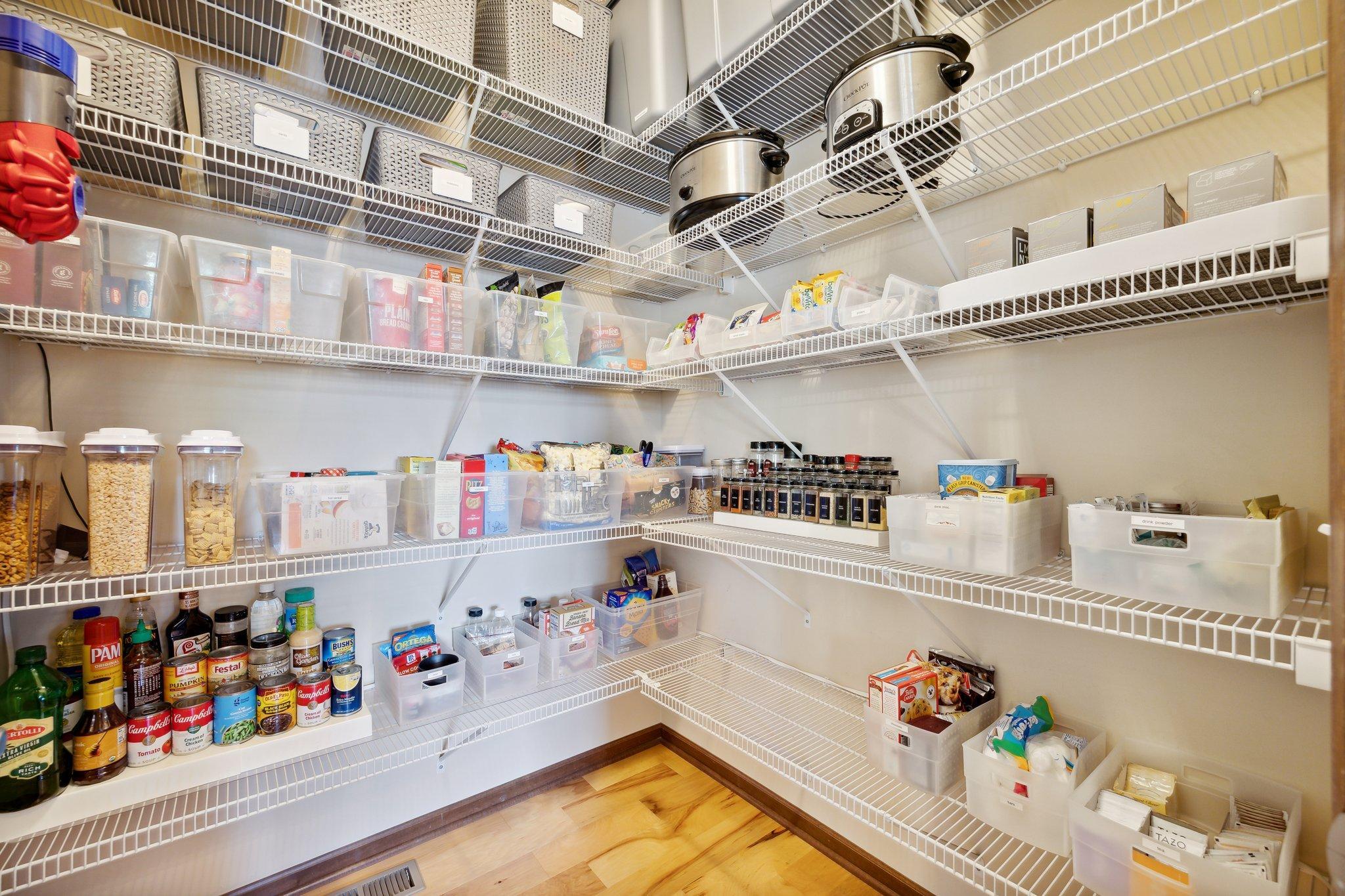 6393 Homestead Lane S