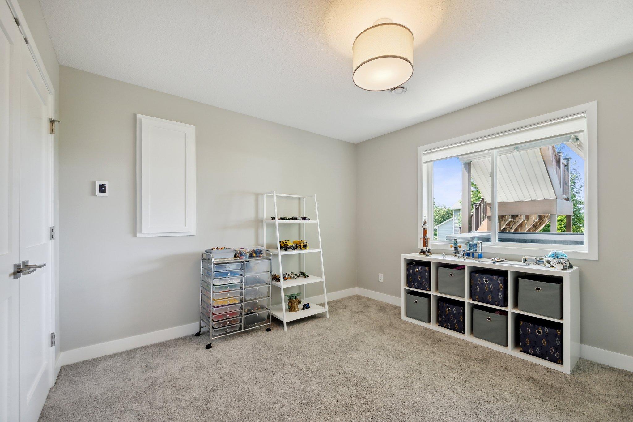 6393 Homestead Lane S