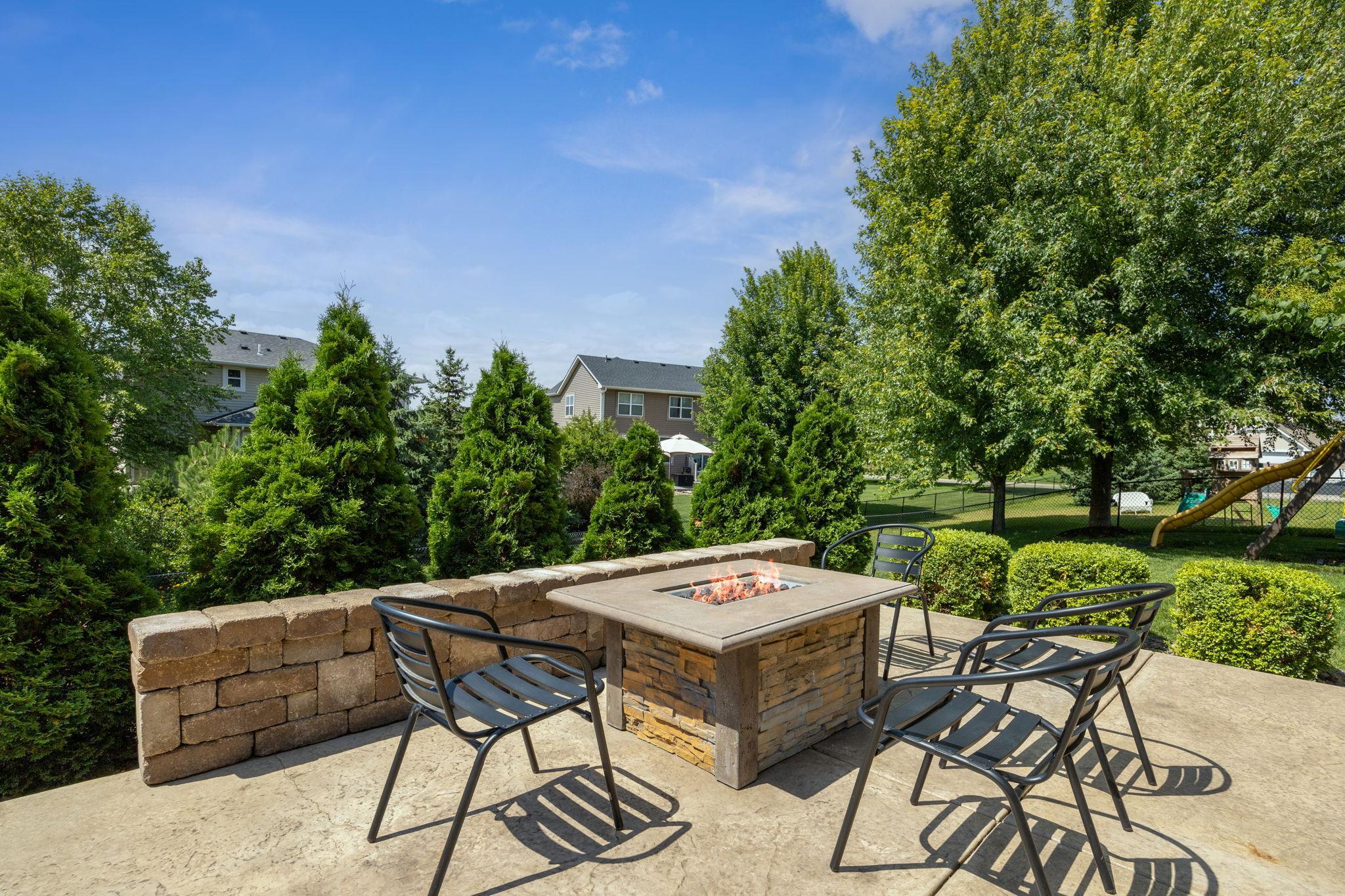 6393 Homestead Lane S