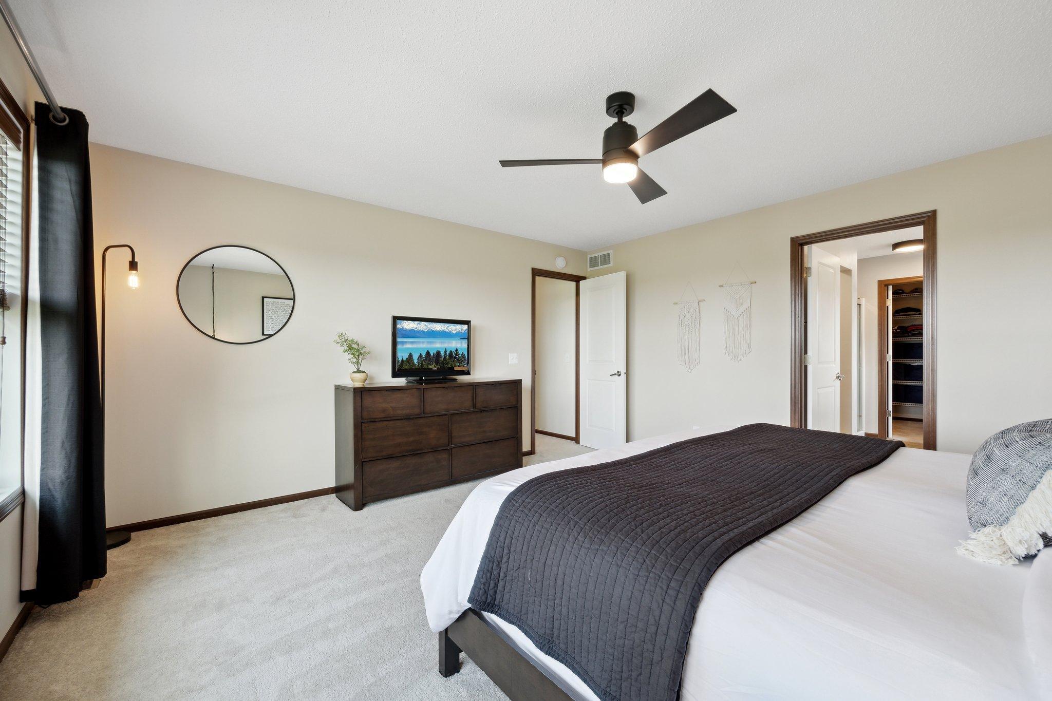 6393 Homestead Lane S