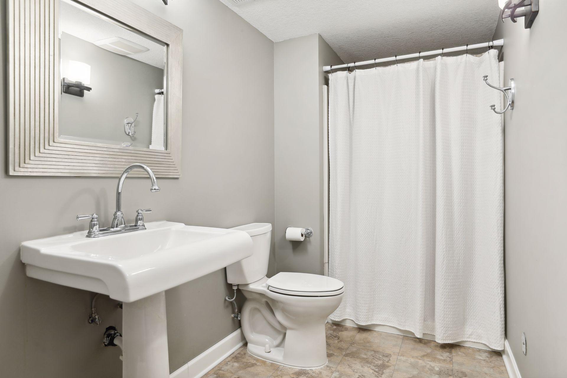 3575 Commonwealth Road