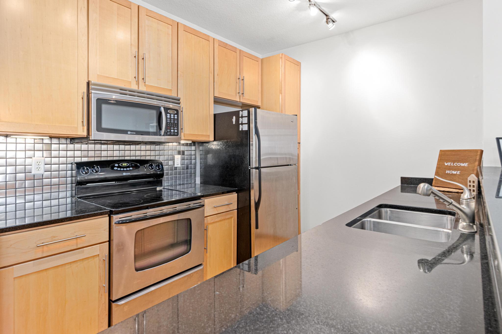 7601 Aldrich Avenue S Unit: 305