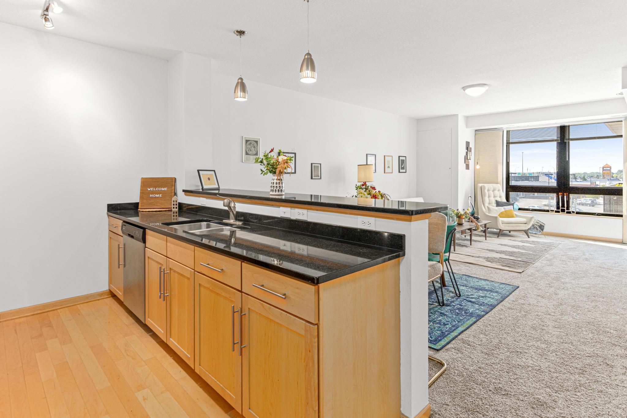 7601 Aldrich Avenue S Unit: 305