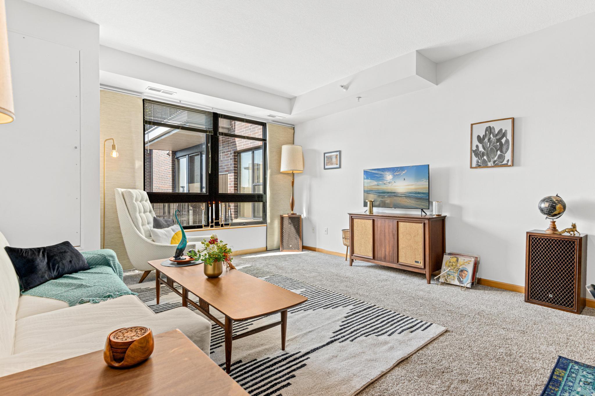 7601 Aldrich Avenue S Unit: 305