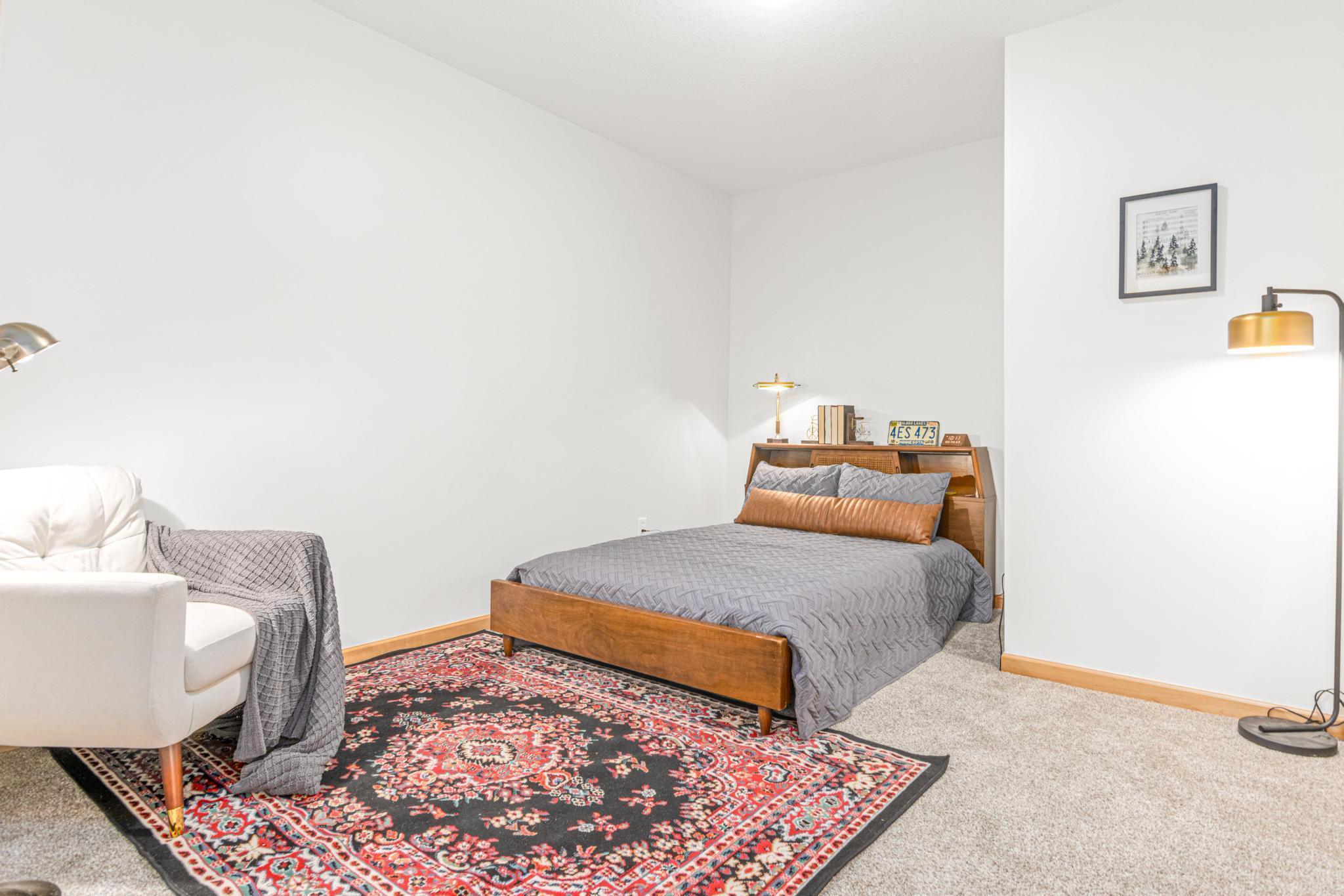 7601 Aldrich Avenue S Unit: 305