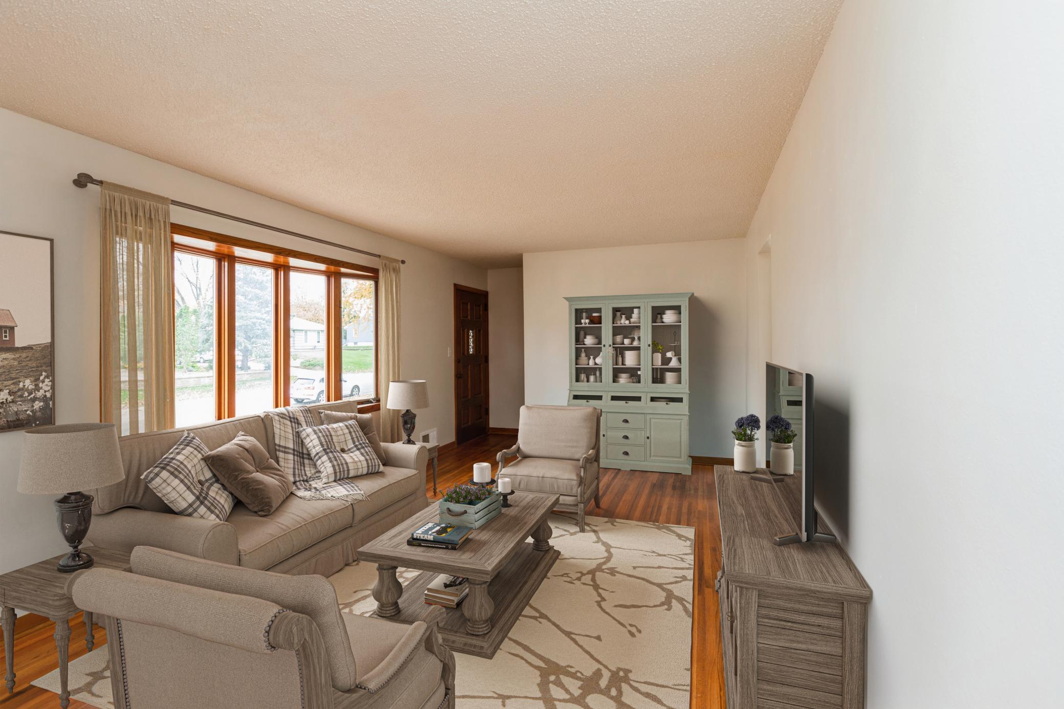 33 Ferndale Street N