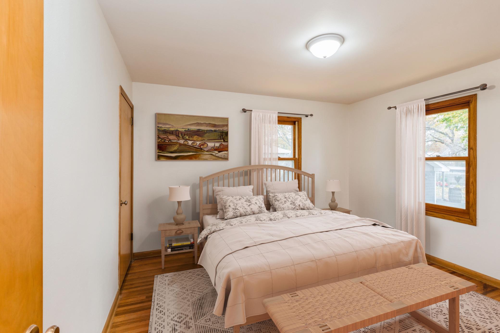 33 Ferndale Street N