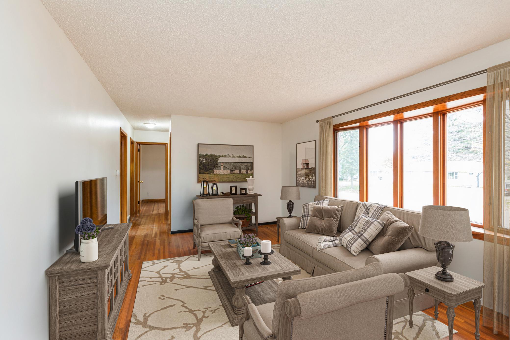 33 Ferndale Street N