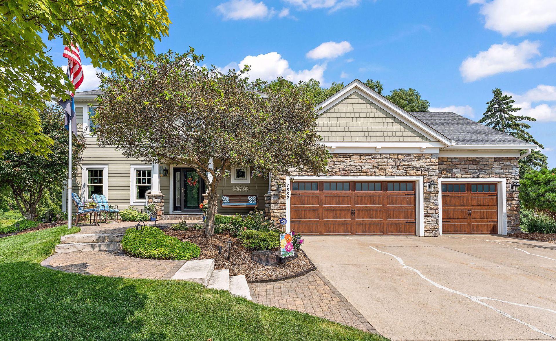 7882 Penny Lane