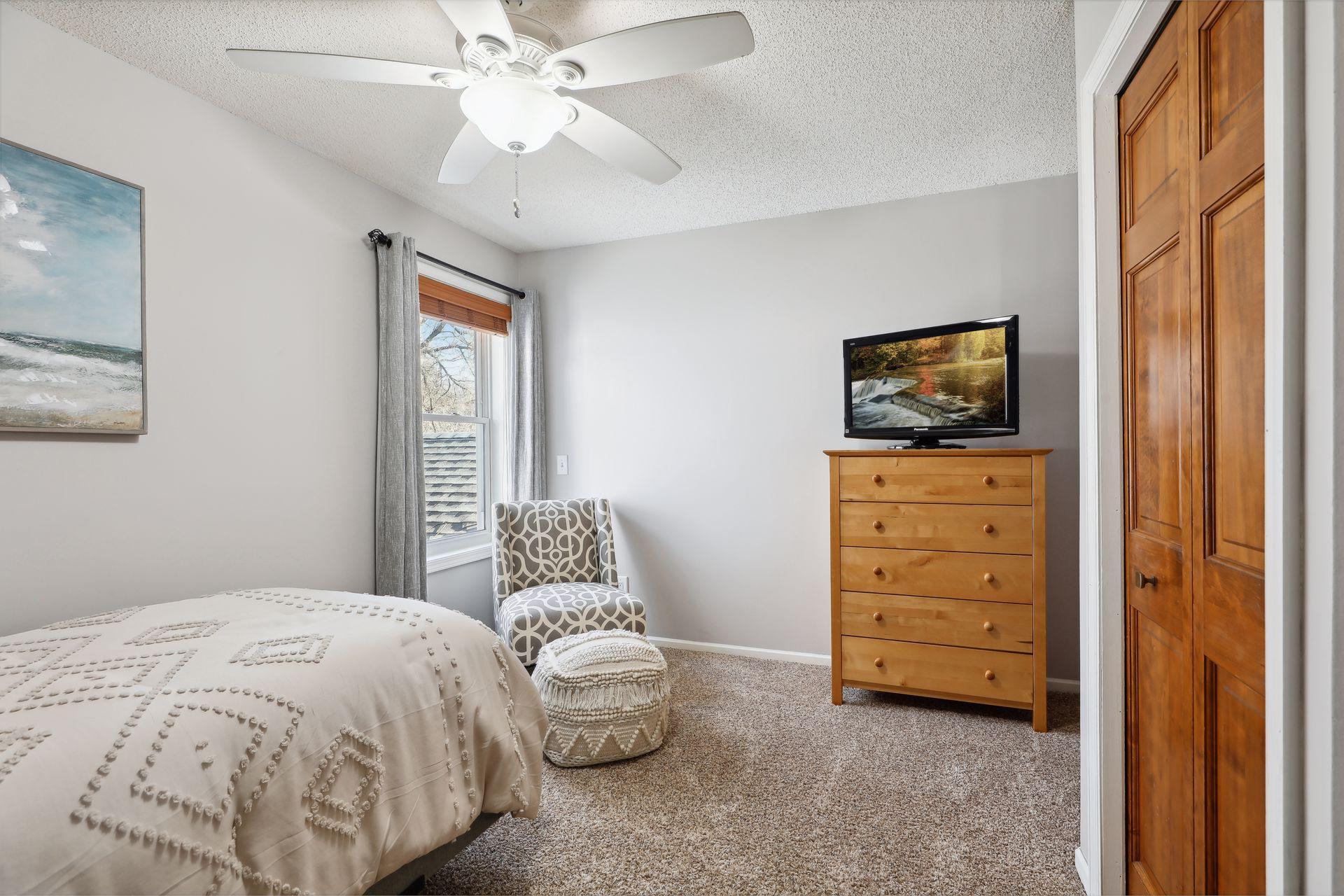 7882 Penny Lane