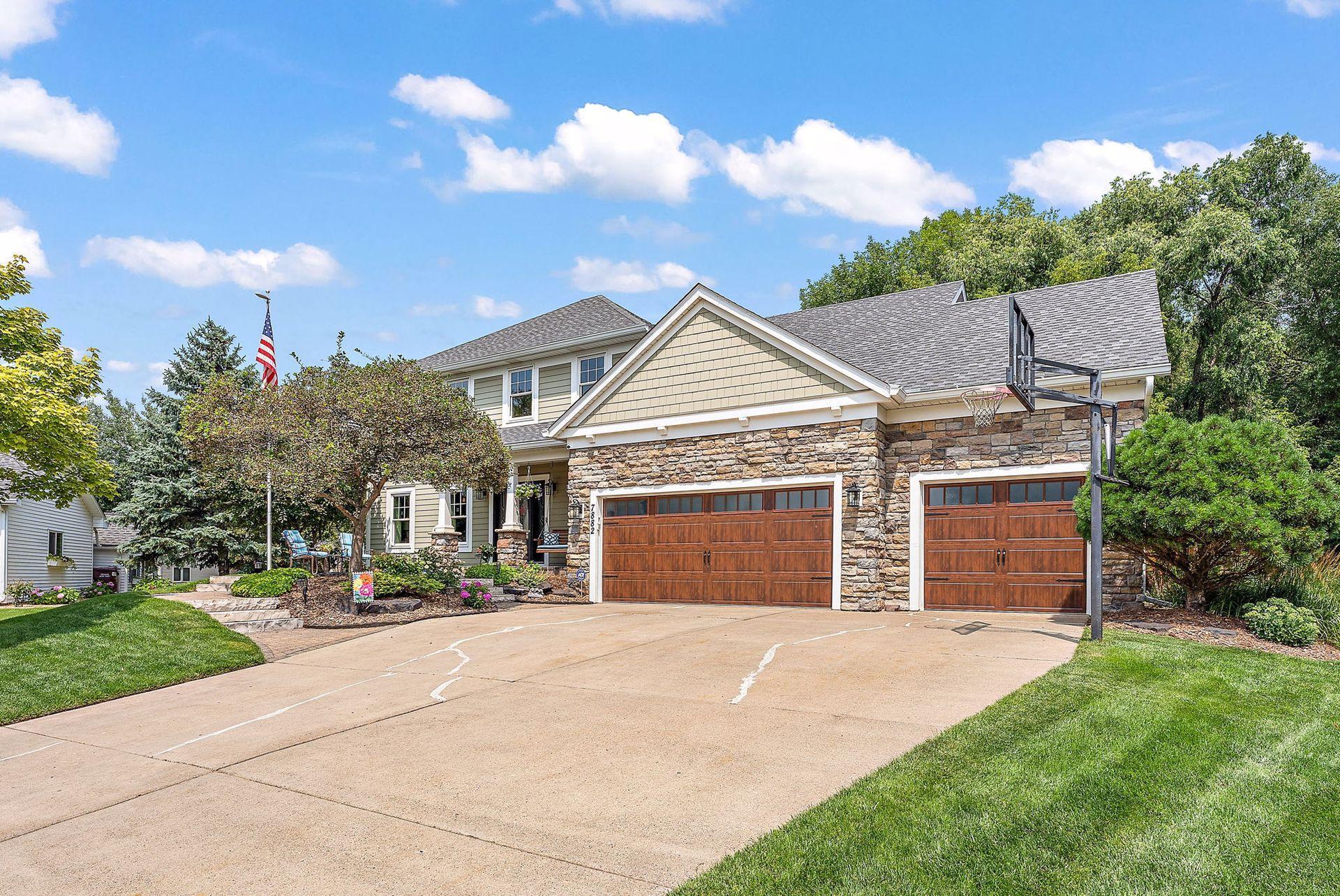 7882 Penny Lane