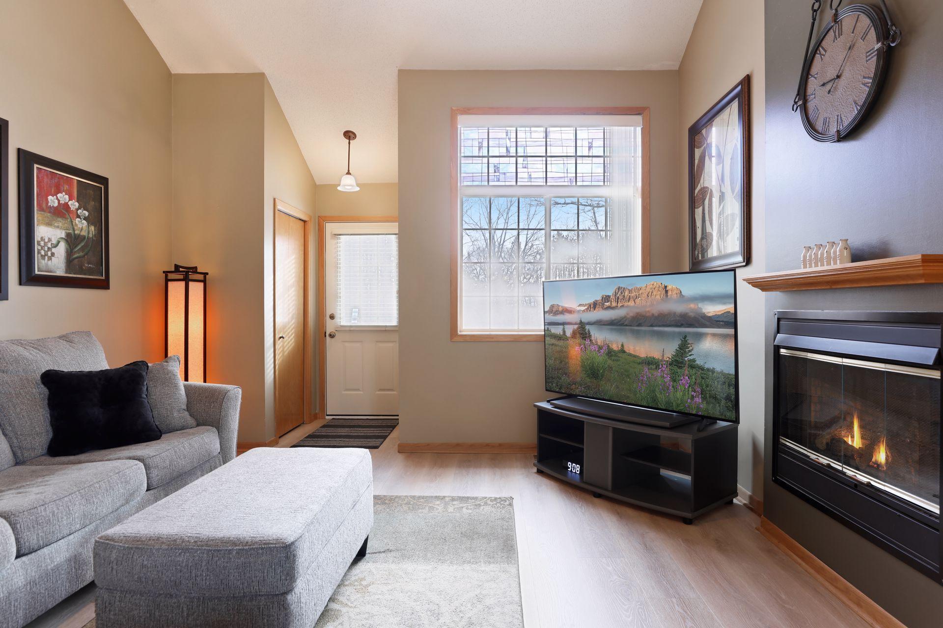 1795 Donegal Drive Unit: 1