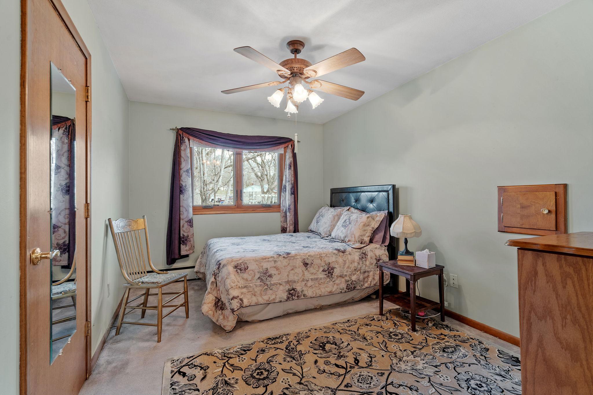 16229 Temple Drive S