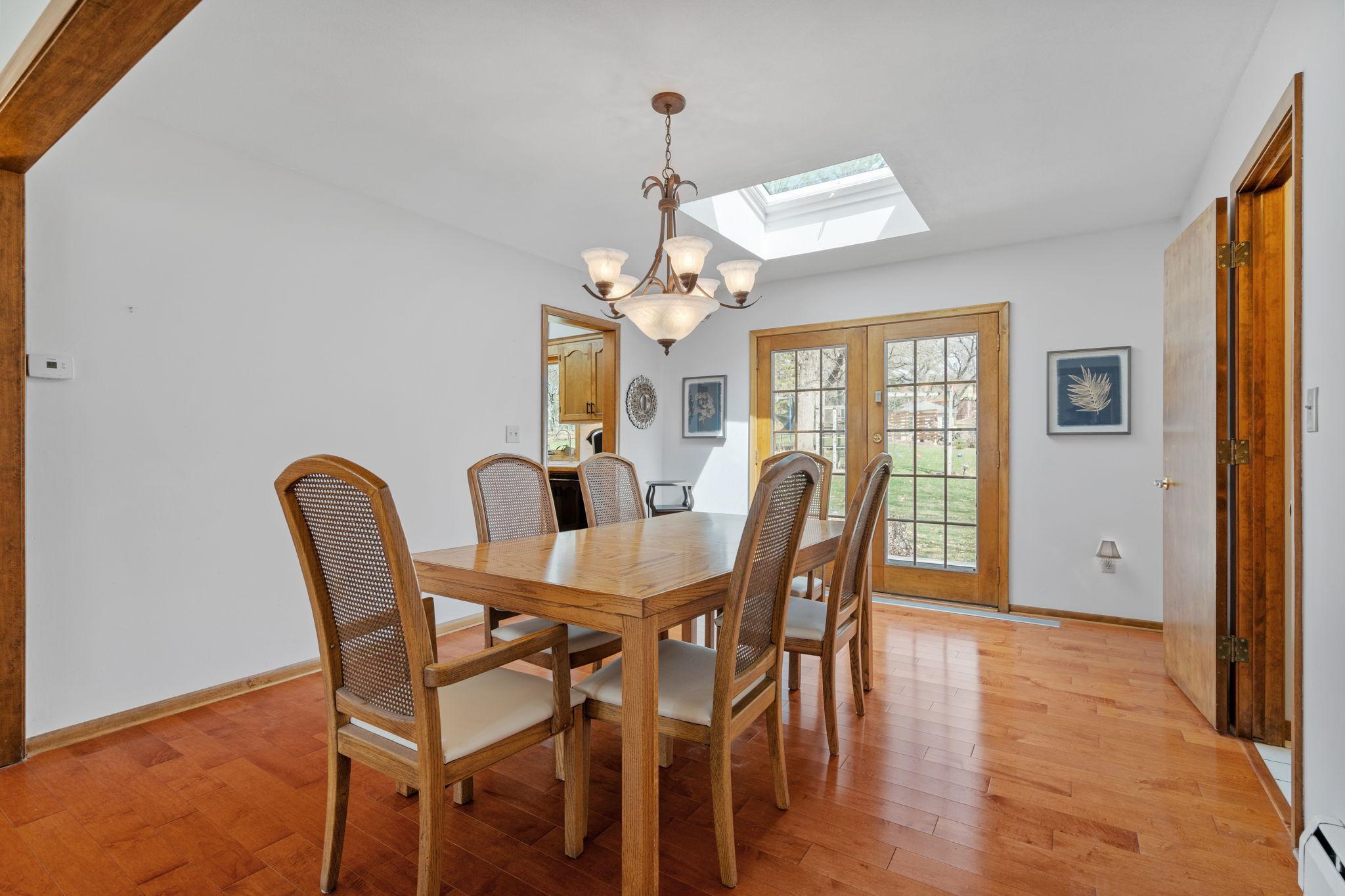 16229 Temple Drive S