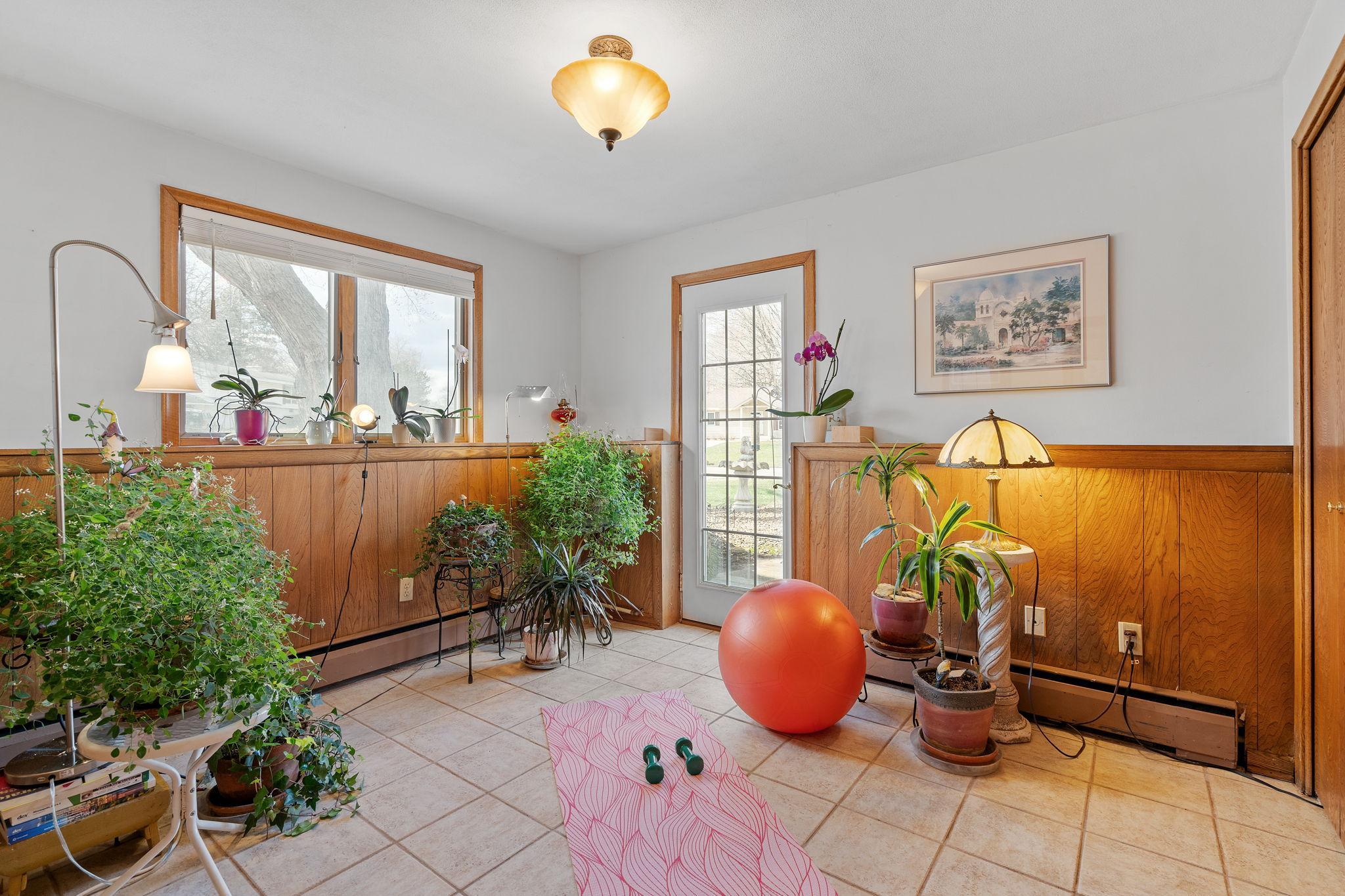 16229 Temple Drive S