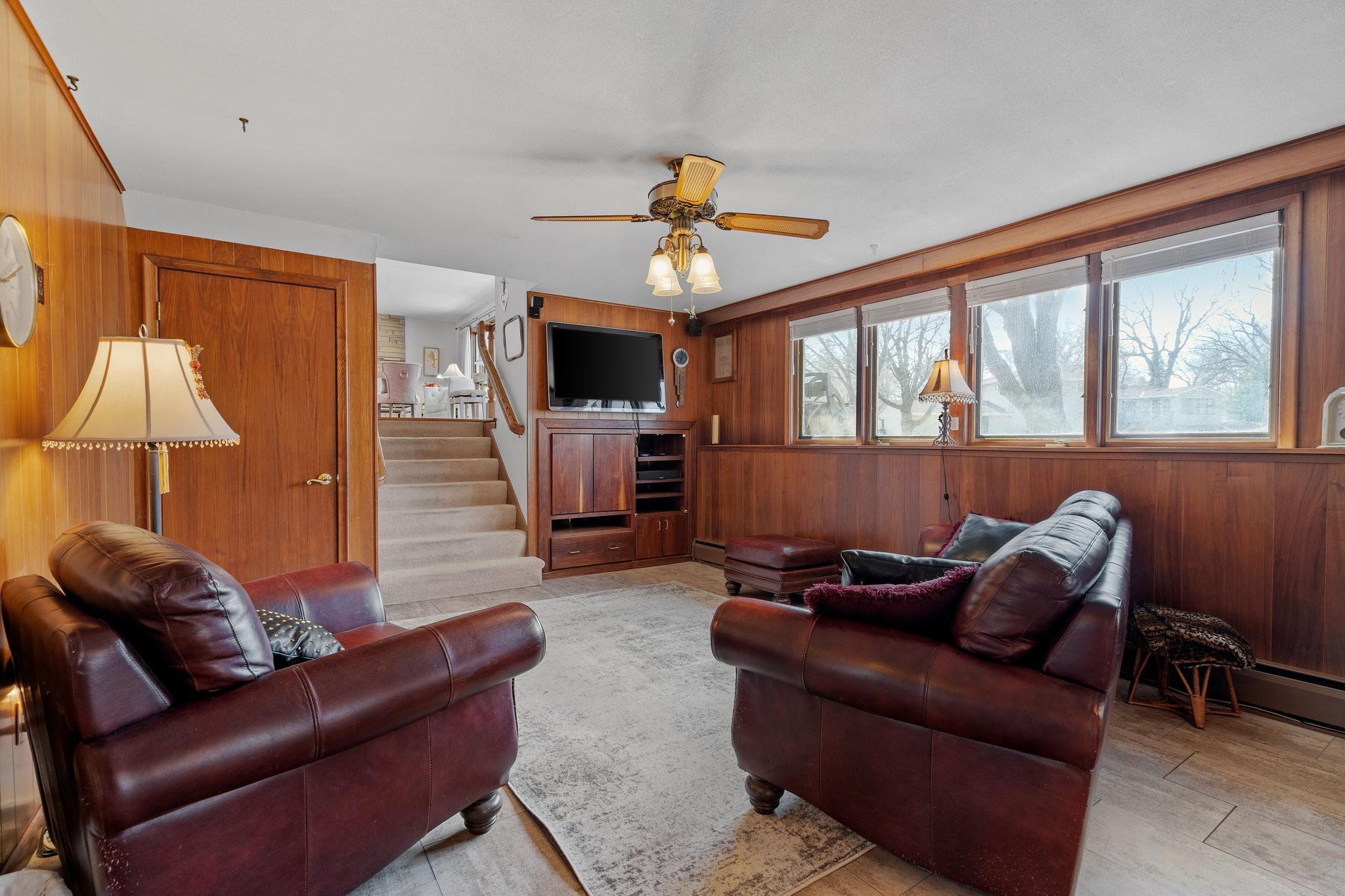 16229 Temple Drive S