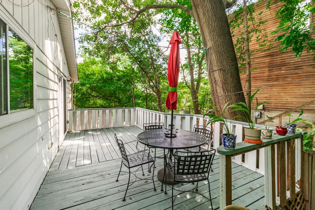 625 Lexington Parkway S