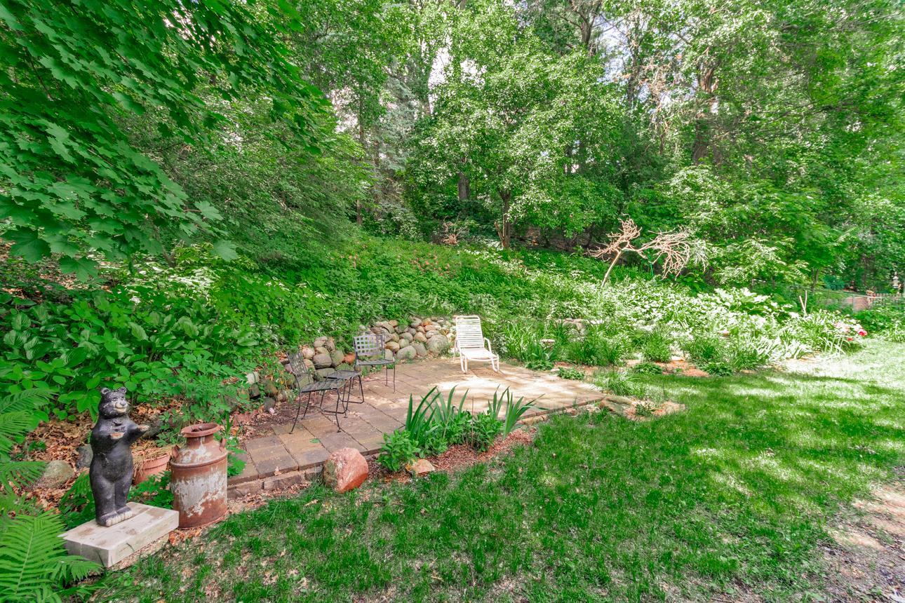 625 Lexington Parkway S