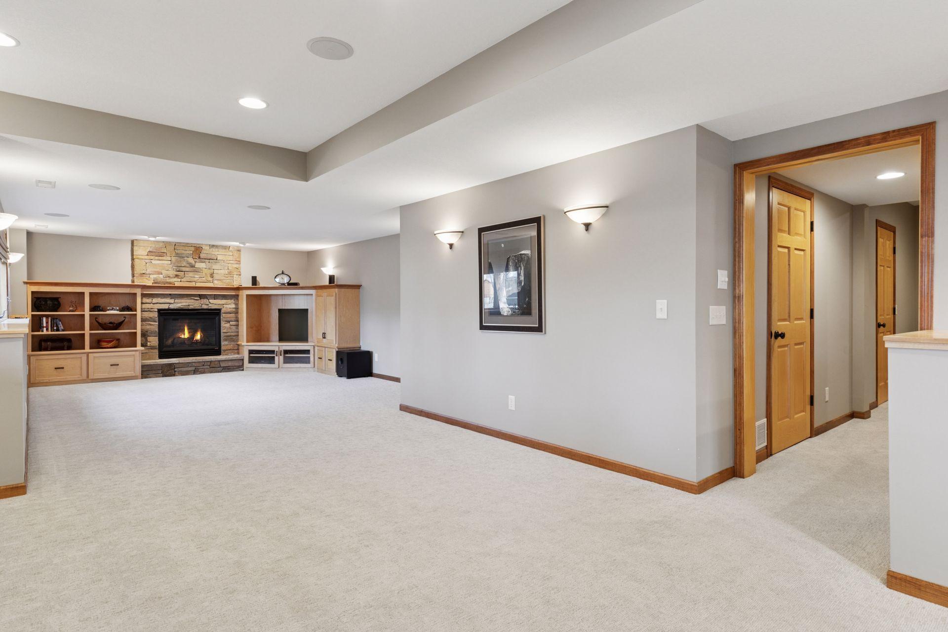 3589 Commonwealth Circle