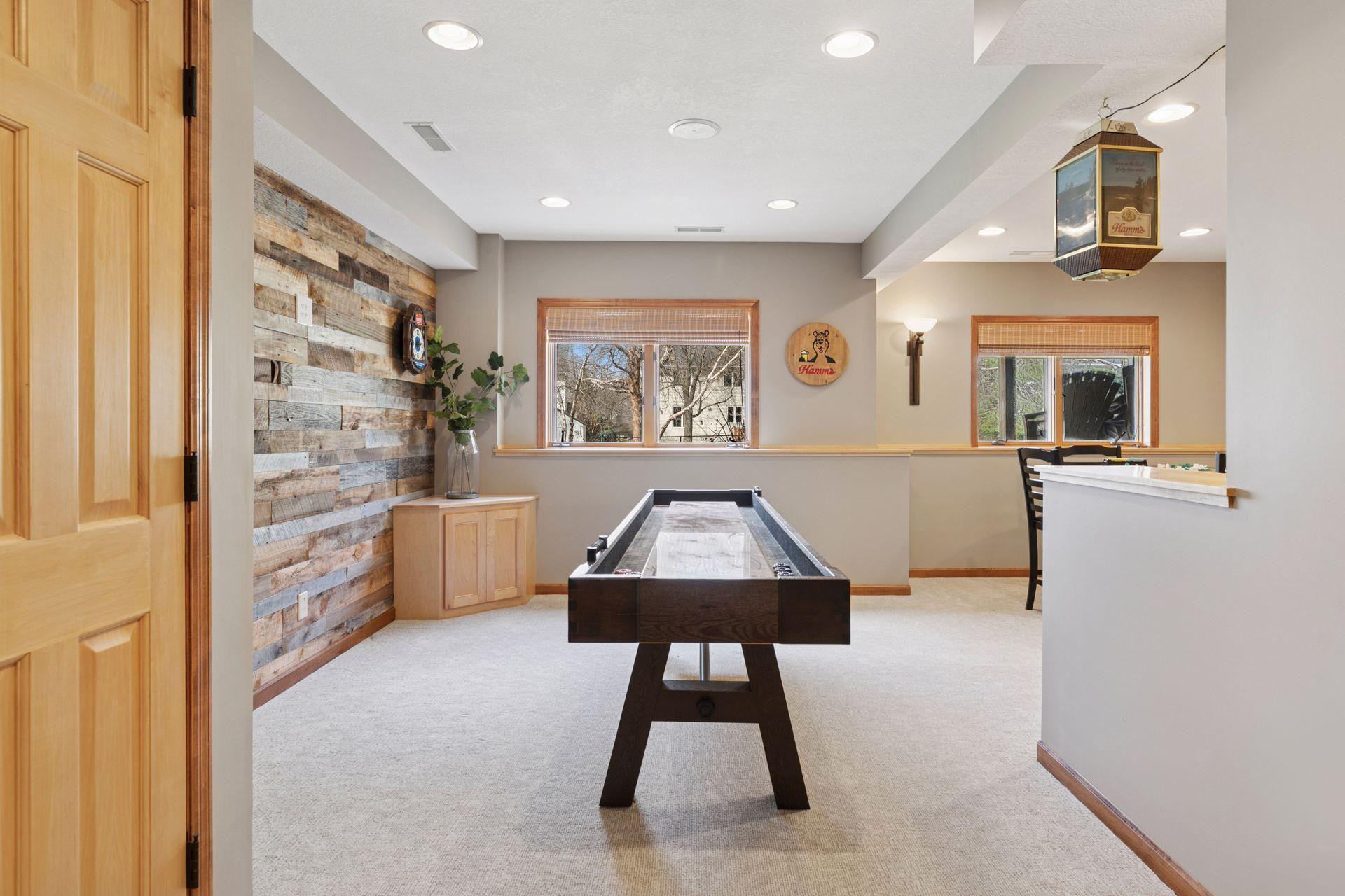 3589 Commonwealth Circle