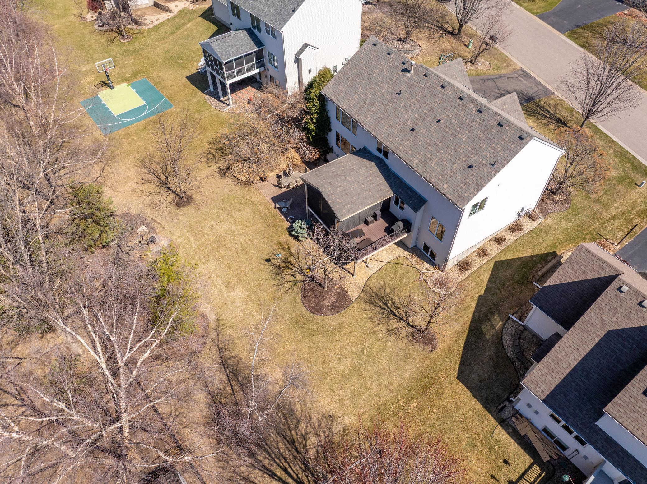 3589 Commonwealth Circle