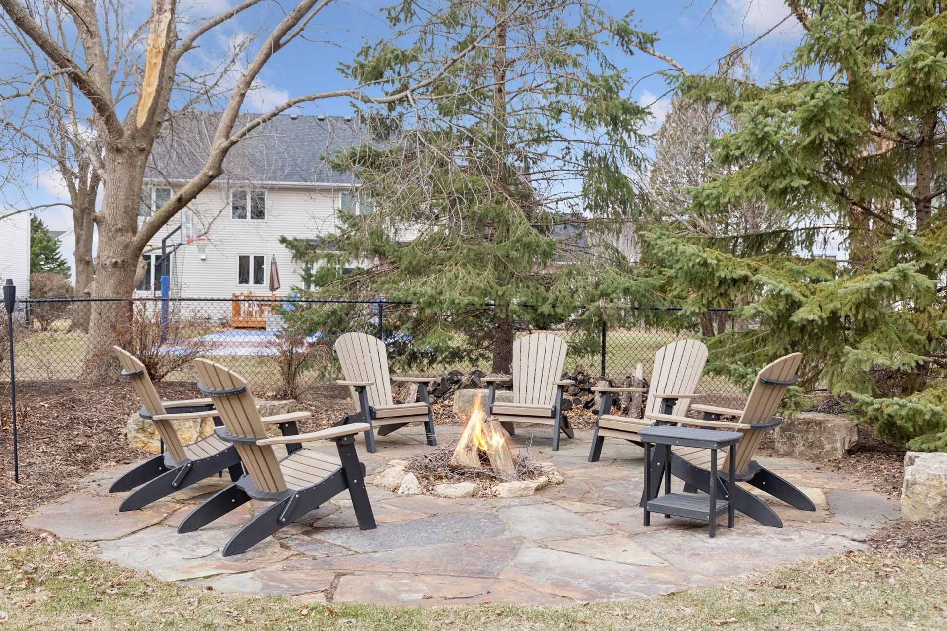 3589 Commonwealth Circle