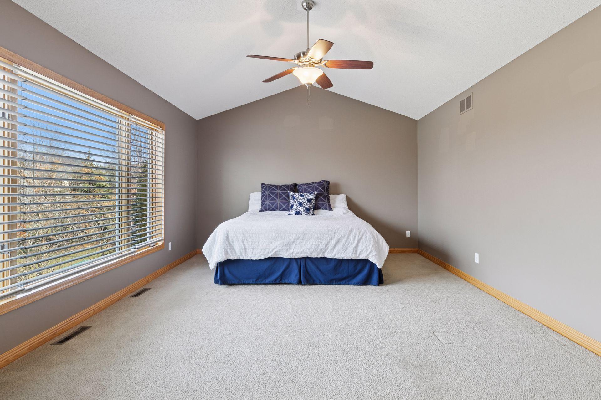 3589 Commonwealth Circle