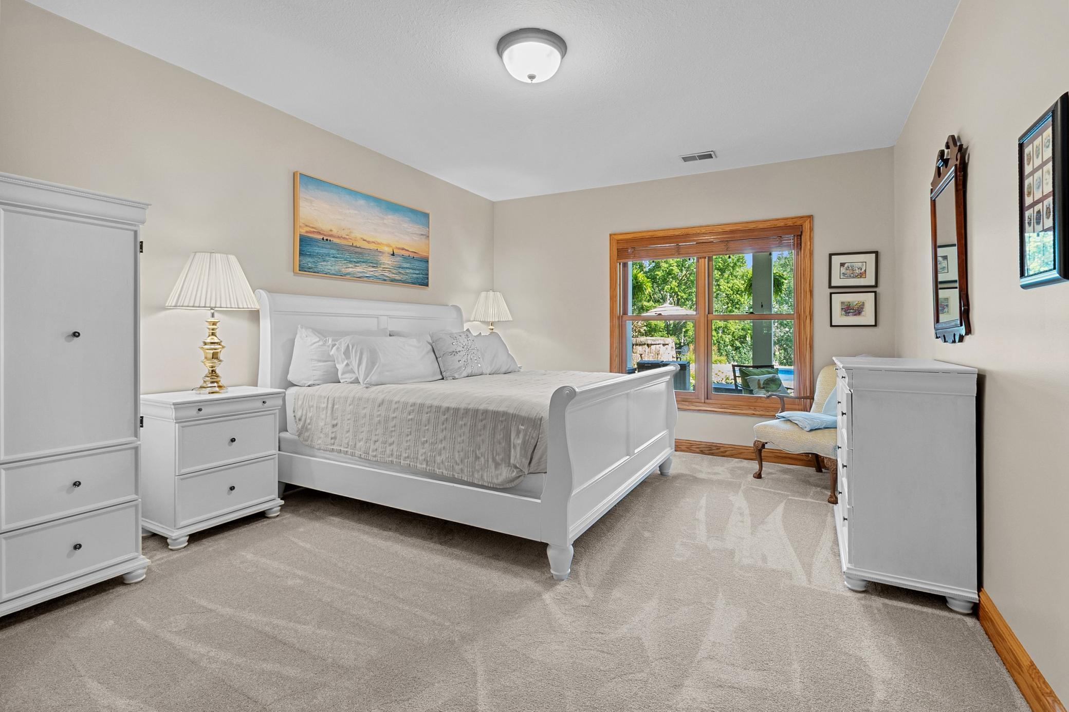 3221 Crestmoor Drive