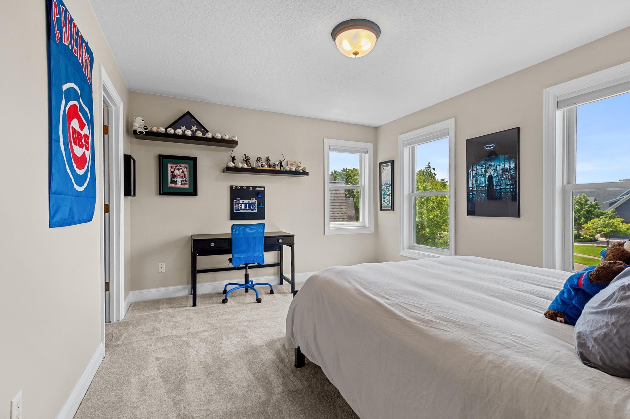 3221 Crestmoor Drive