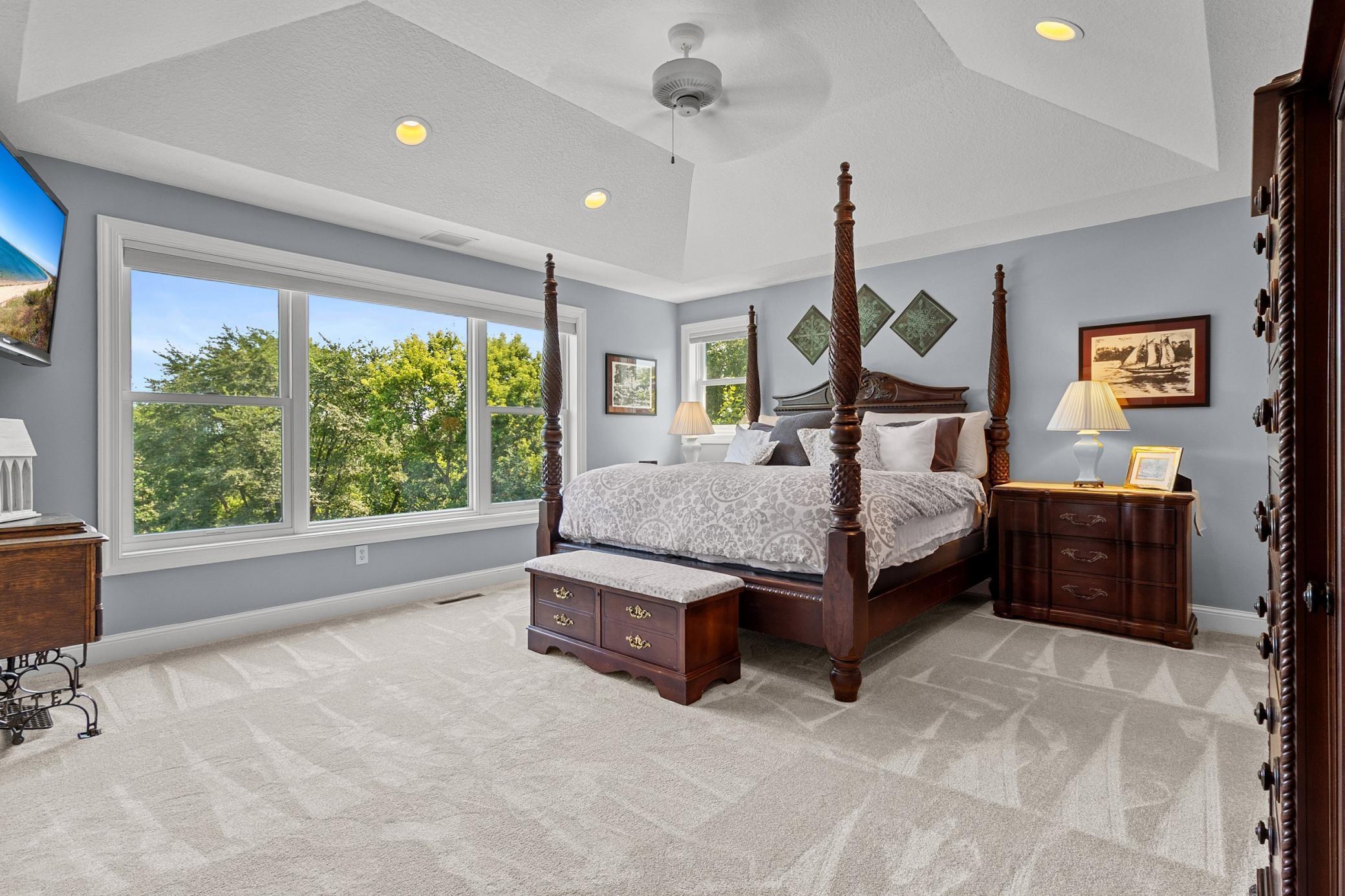 3221 Crestmoor Drive