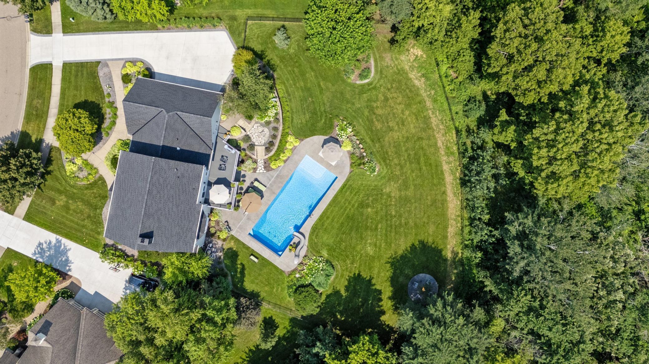 3221 Crestmoor Drive