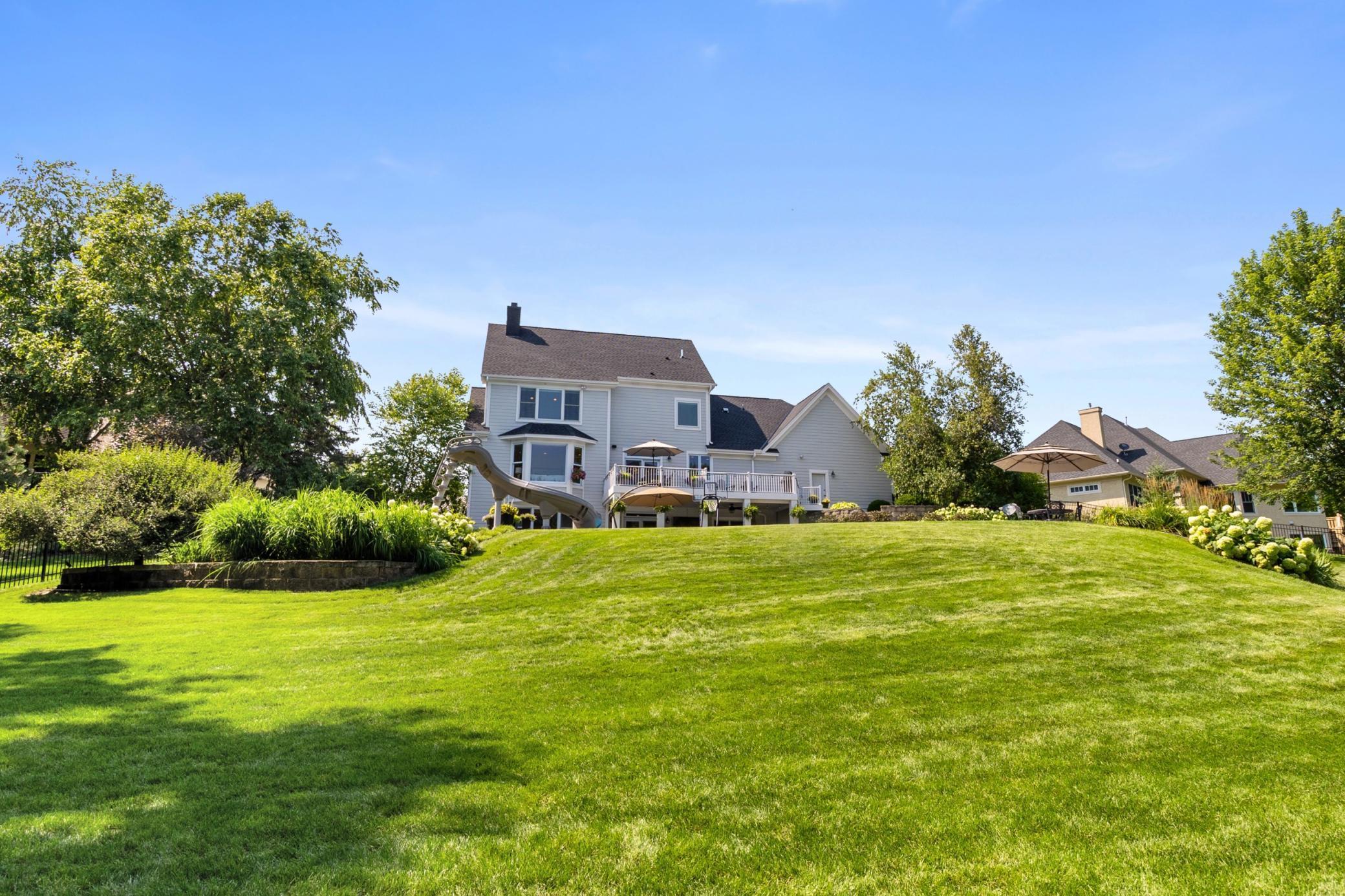 3221 Crestmoor Drive