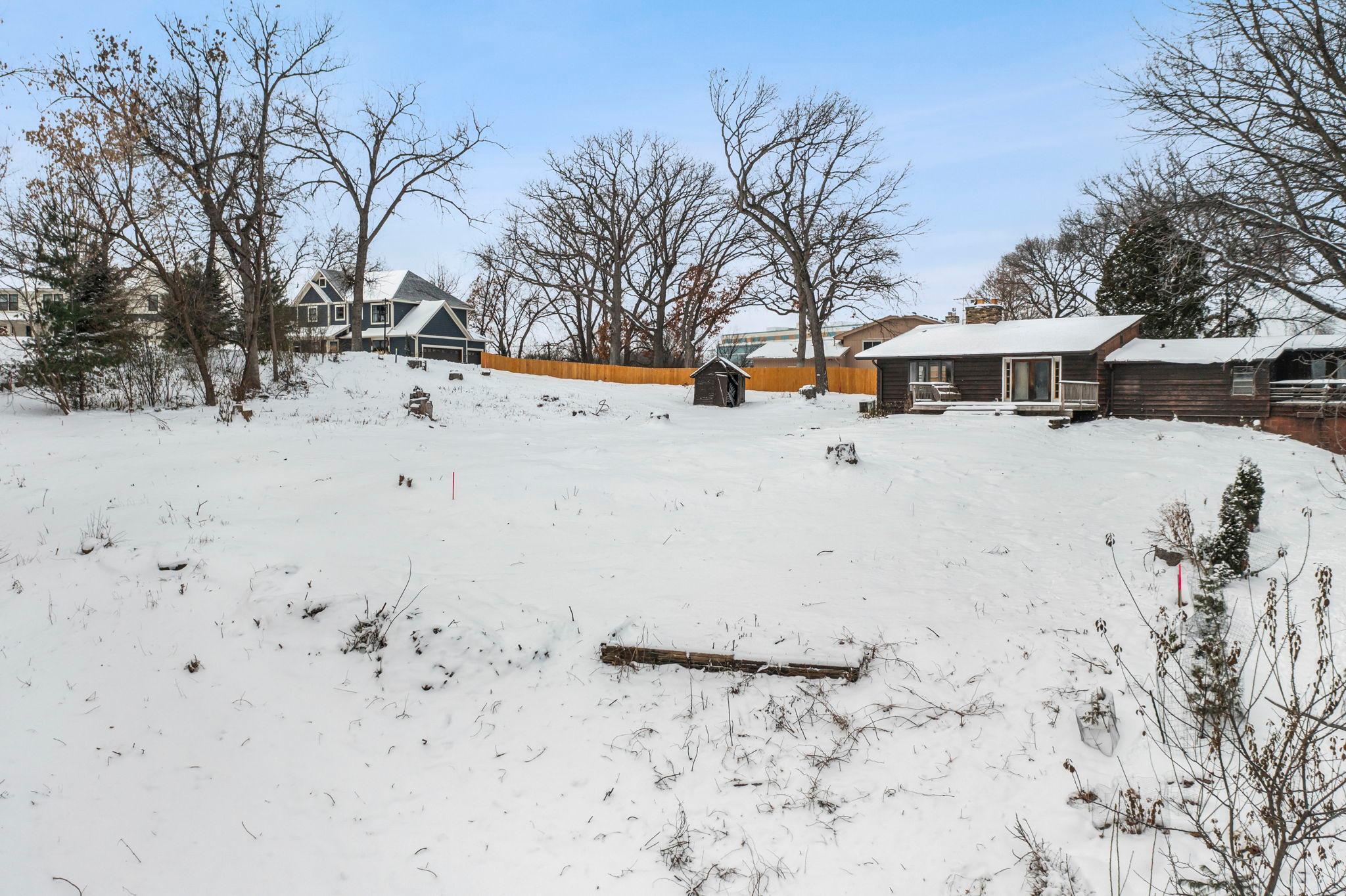 6415 Mccauley Circle