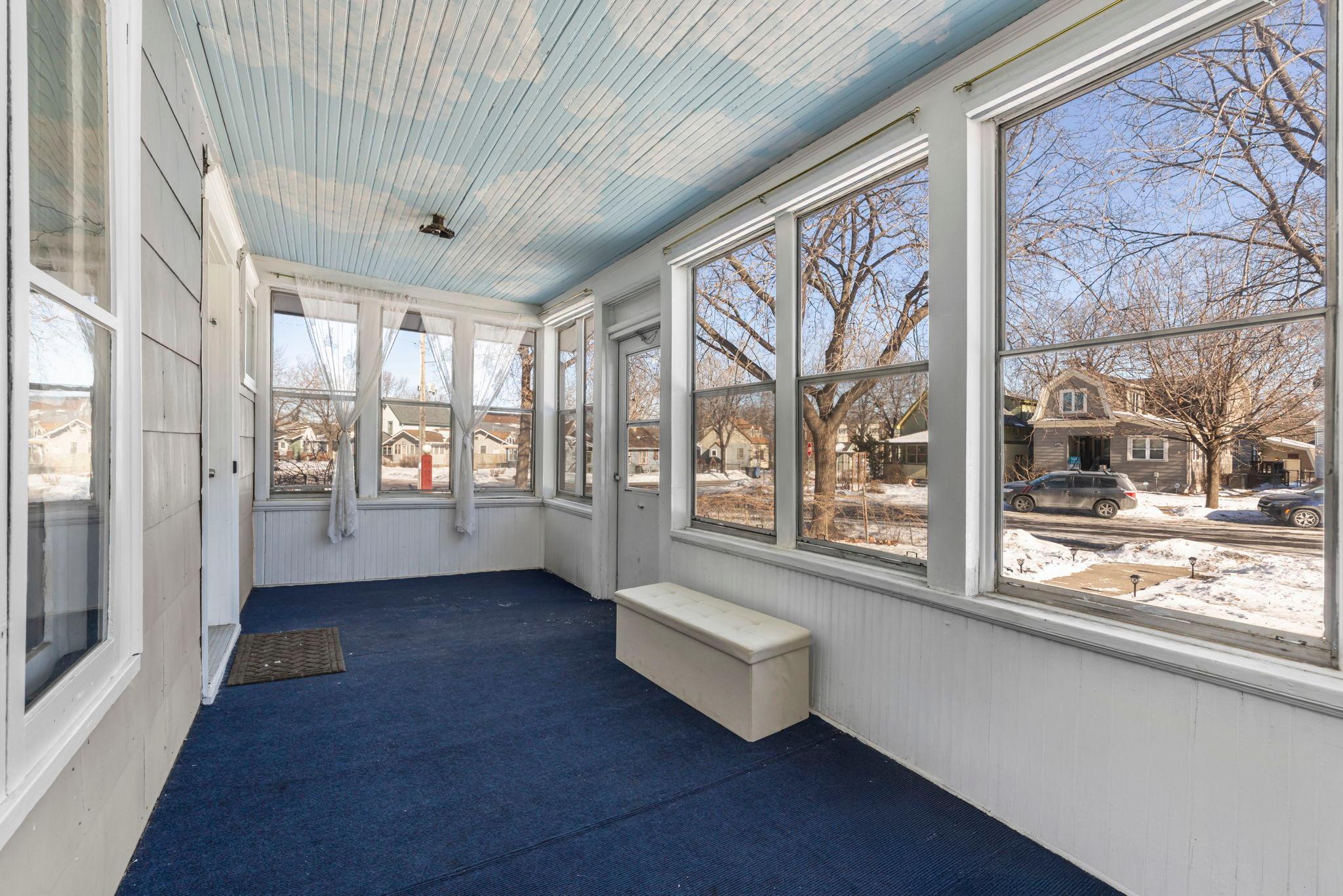 4106 Snelling Avenue