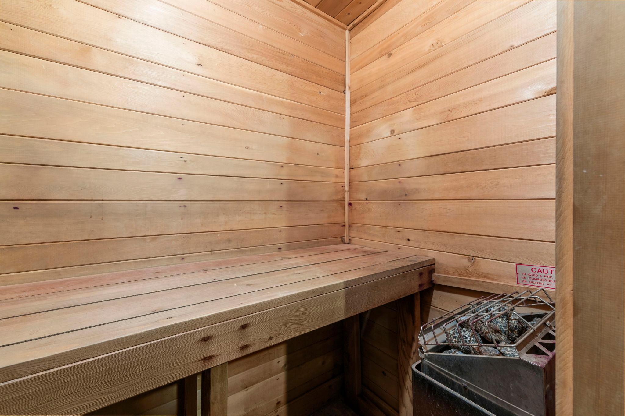 4106 Snelling Avenue