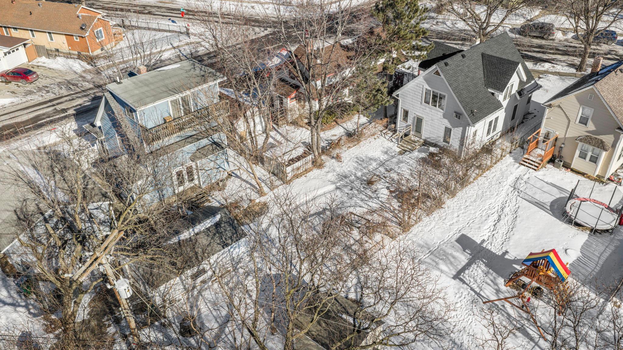 4106 Snelling Avenue