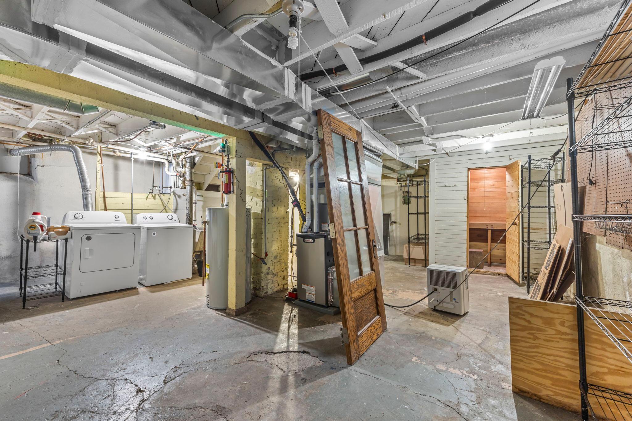 4106 Snelling Avenue