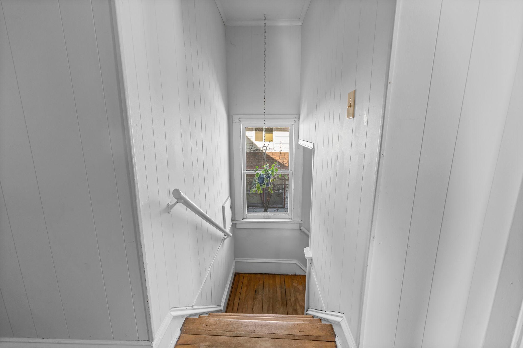 4106 Snelling Avenue