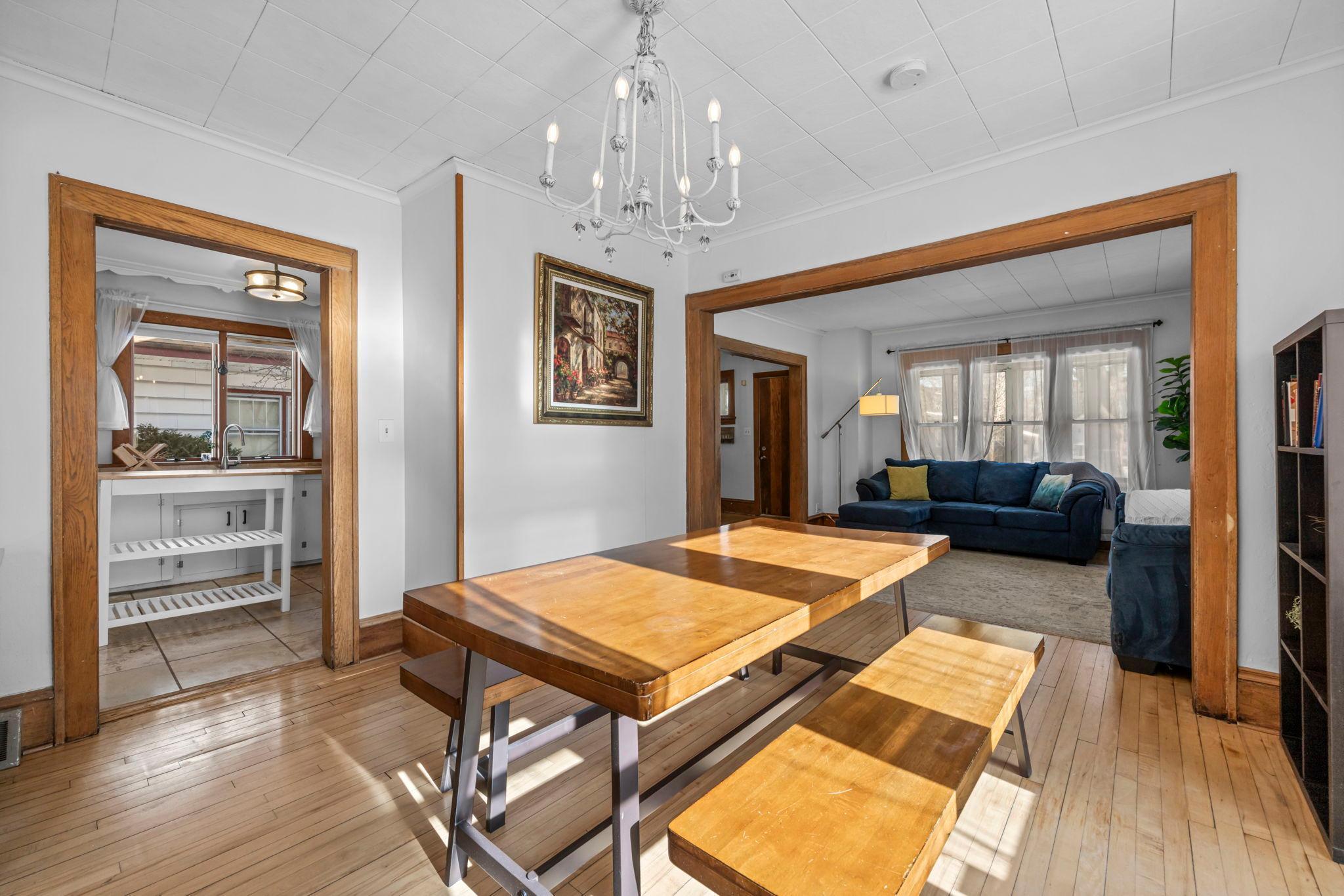 4106 Snelling Avenue