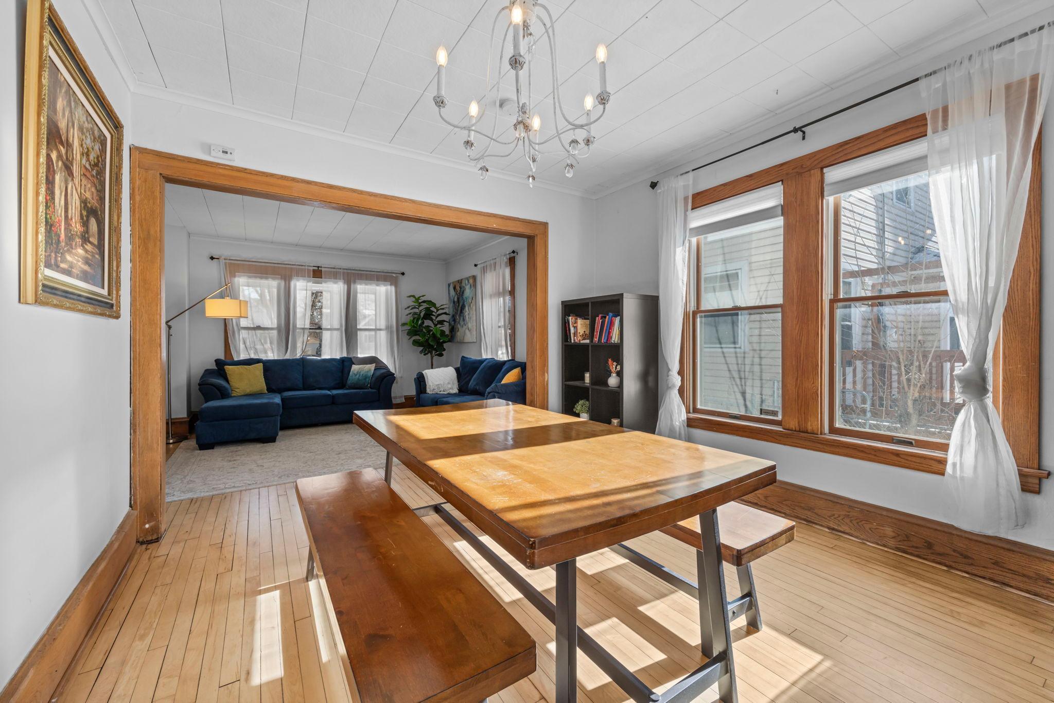 4106 Snelling Avenue