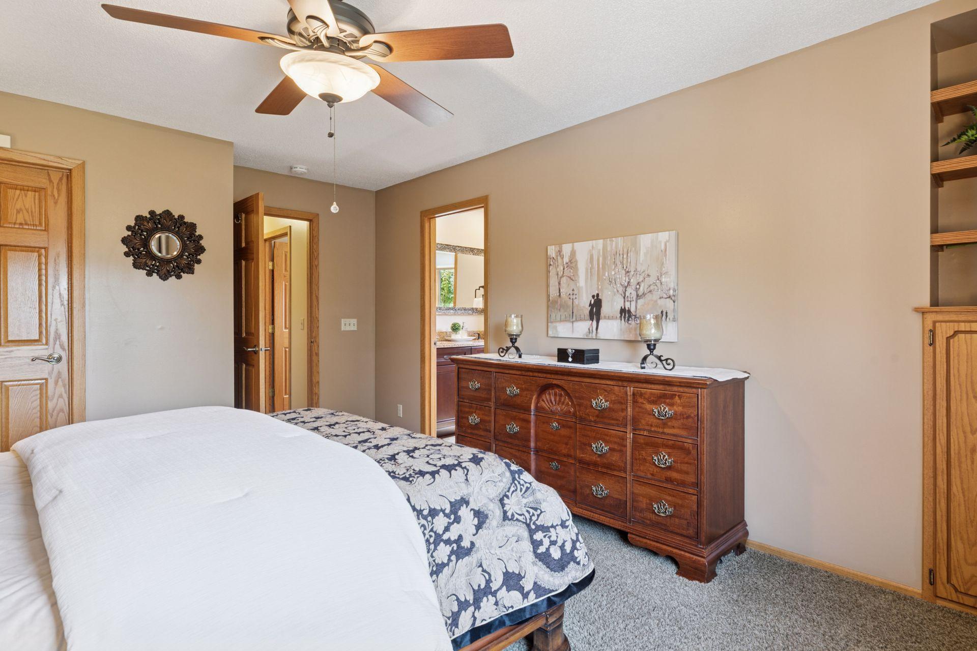 4838 Crown Lane