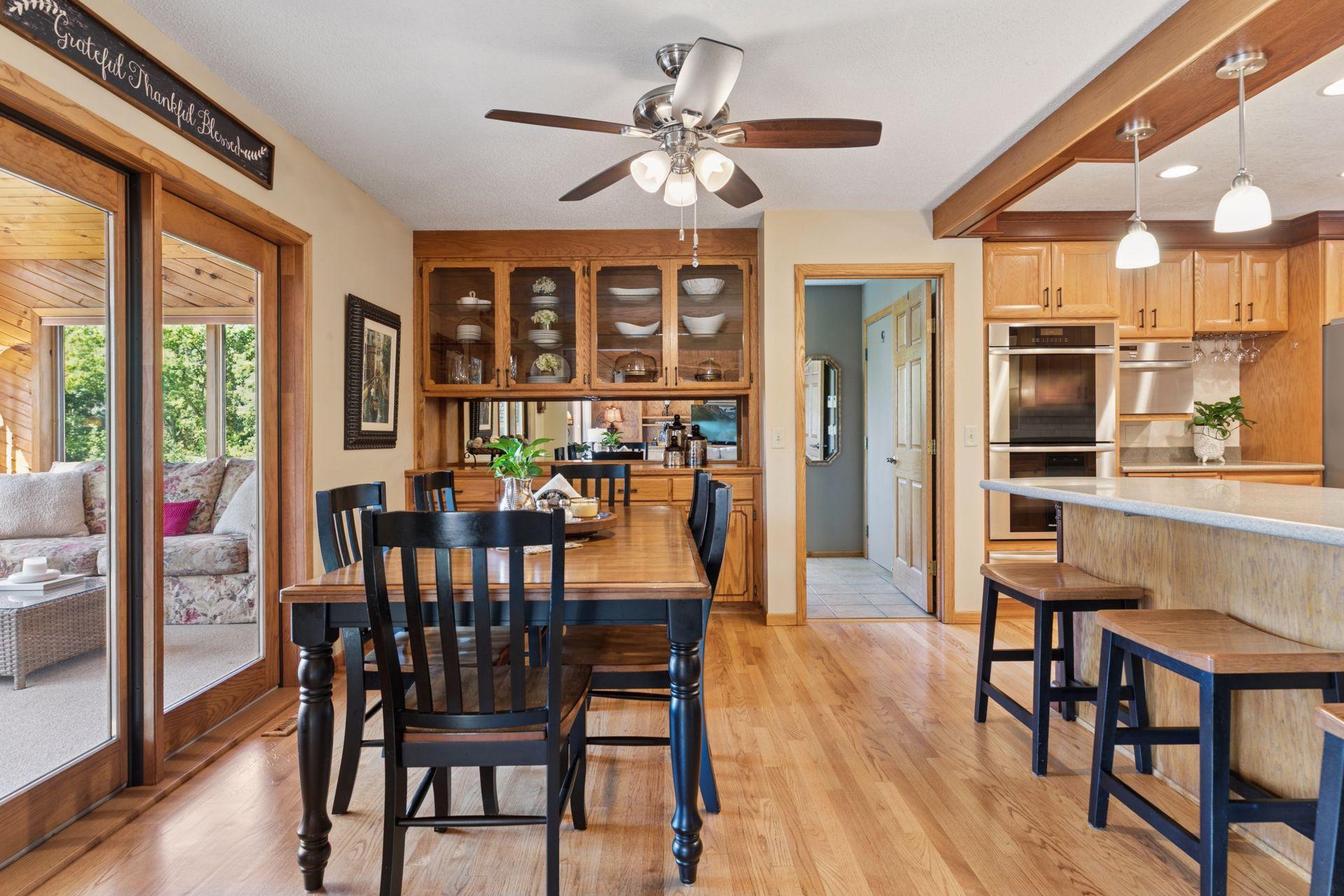 4838 Crown Lane
