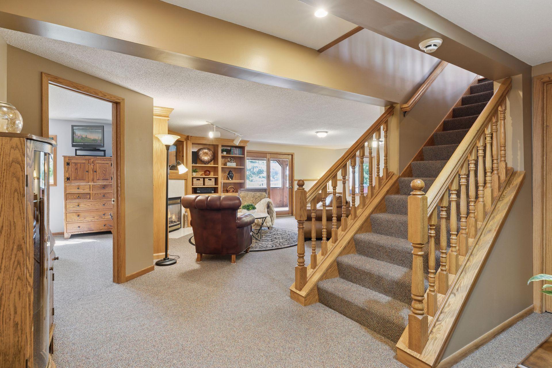 4838 Crown Lane