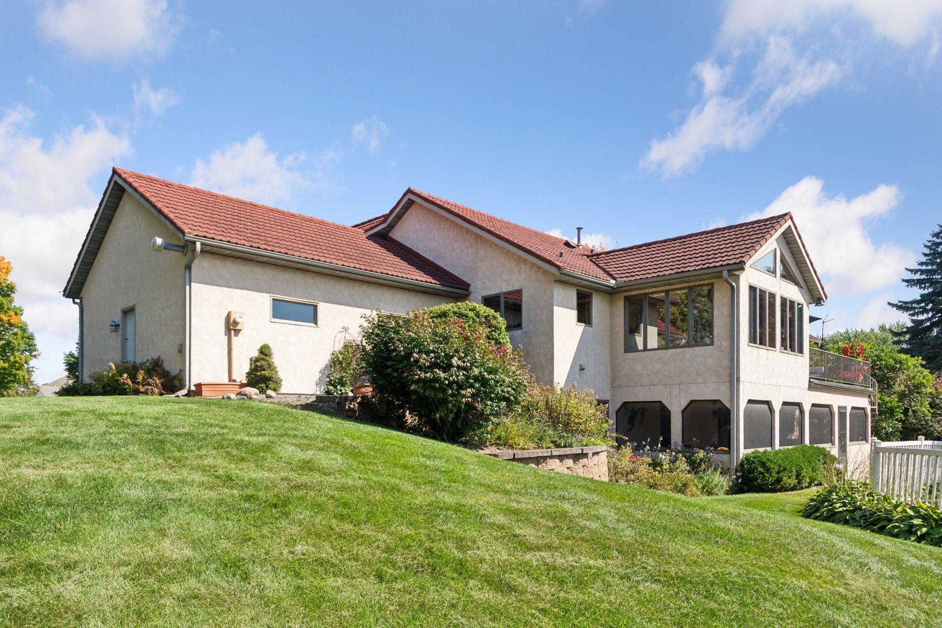 4838 Crown Lane