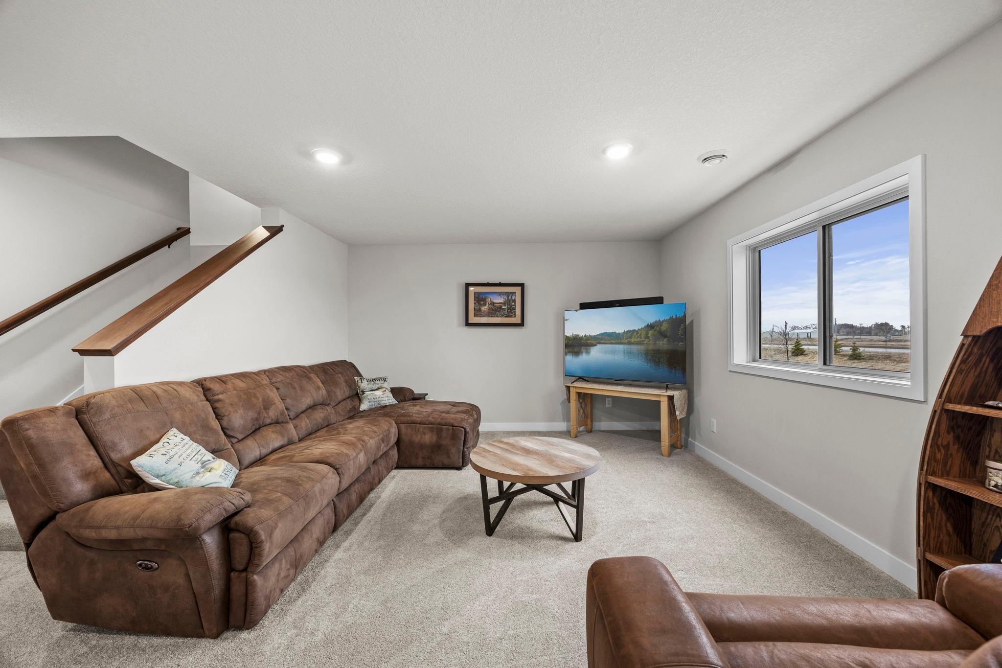 14341 Alder Way