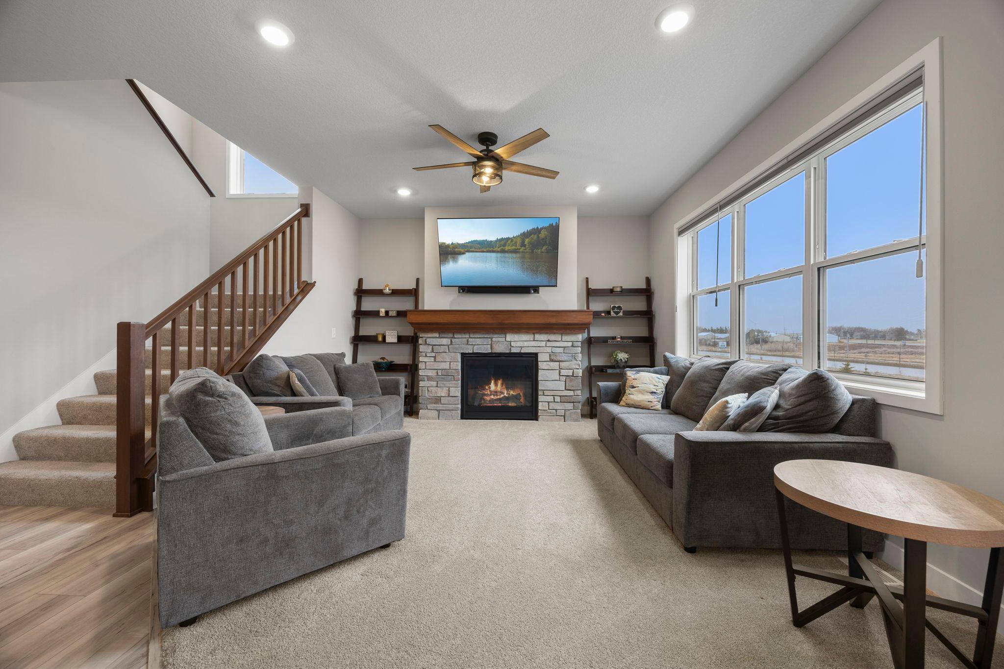 14341 Alder Way