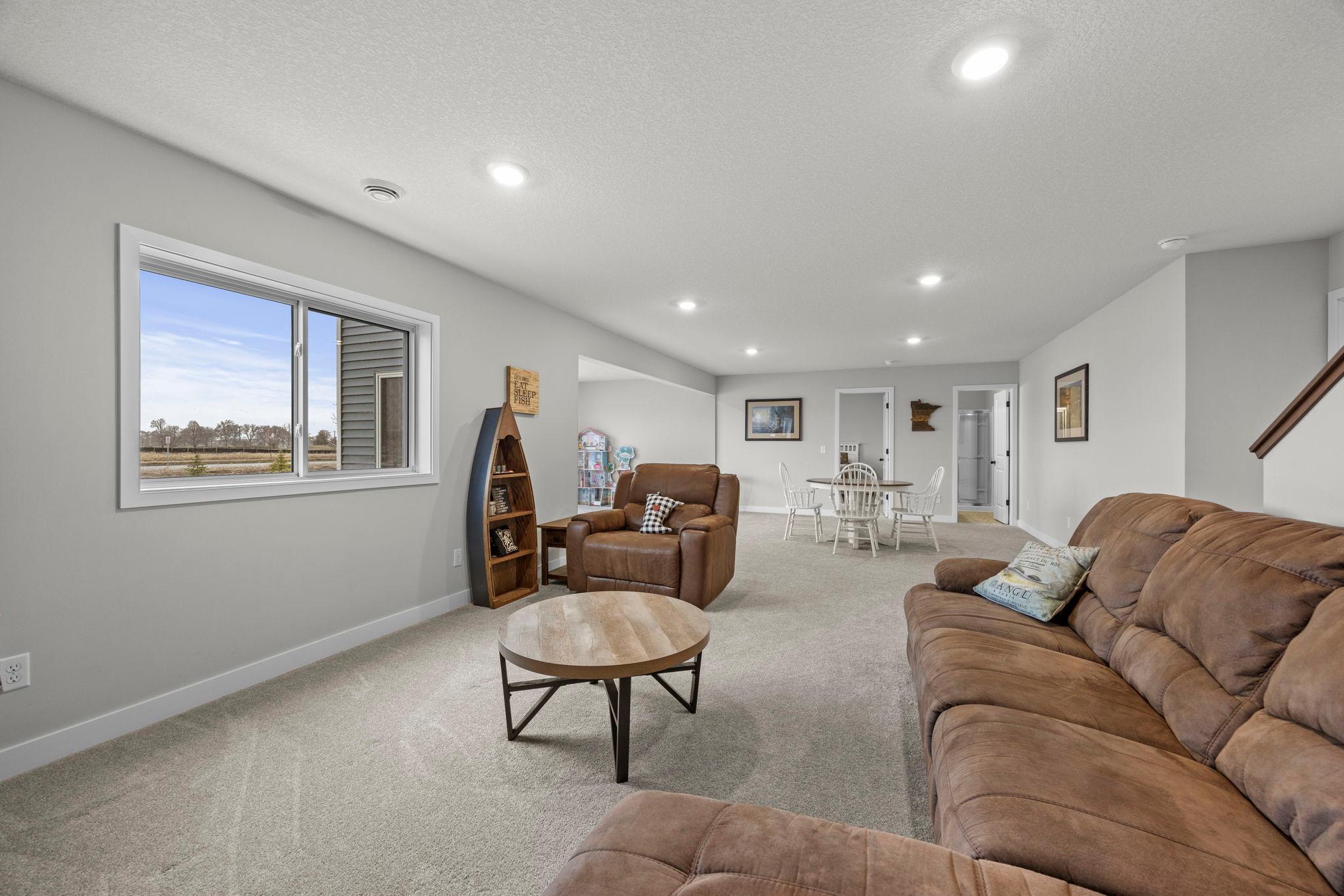 14341 Alder Way