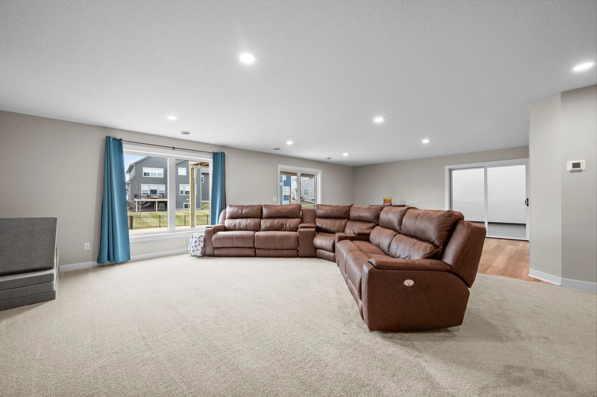 4237 Arbor Bay