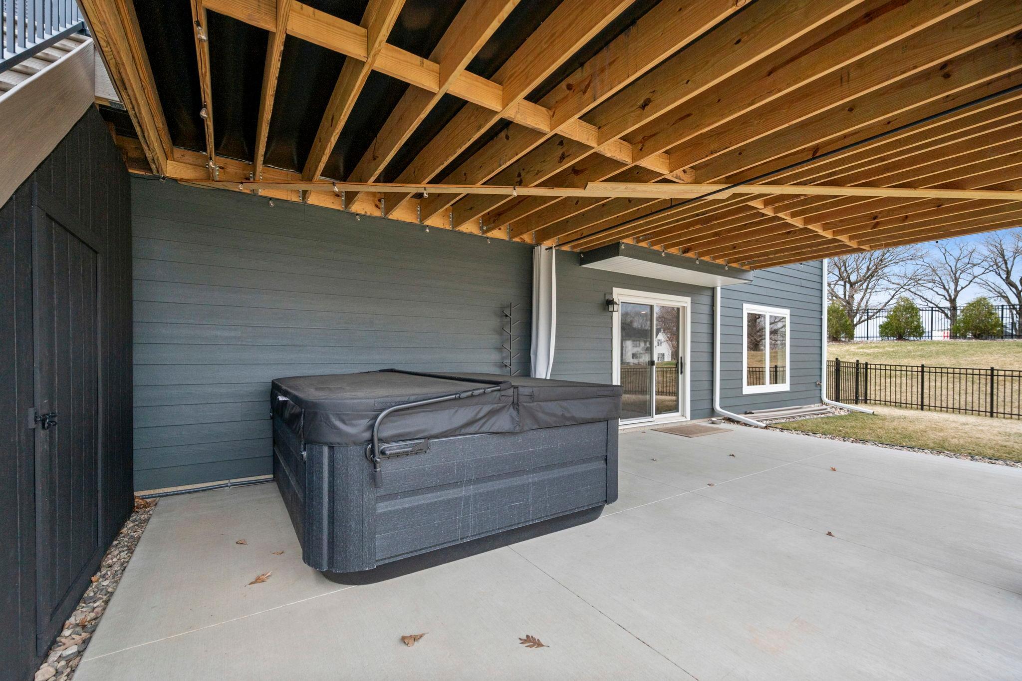 4237 Arbor Bay
