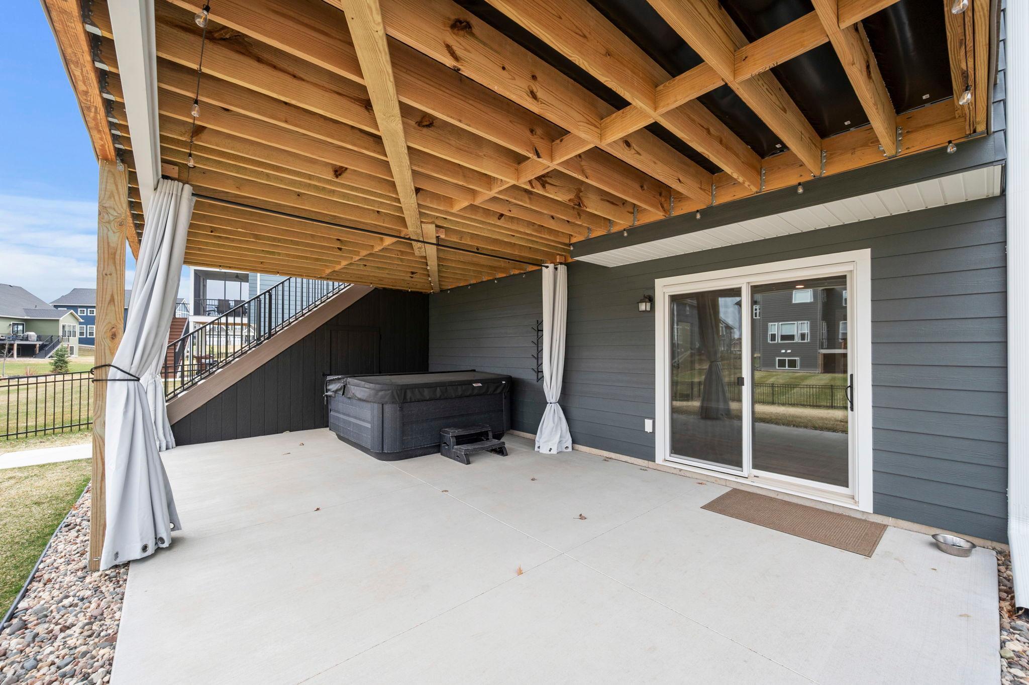 4237 Arbor Bay